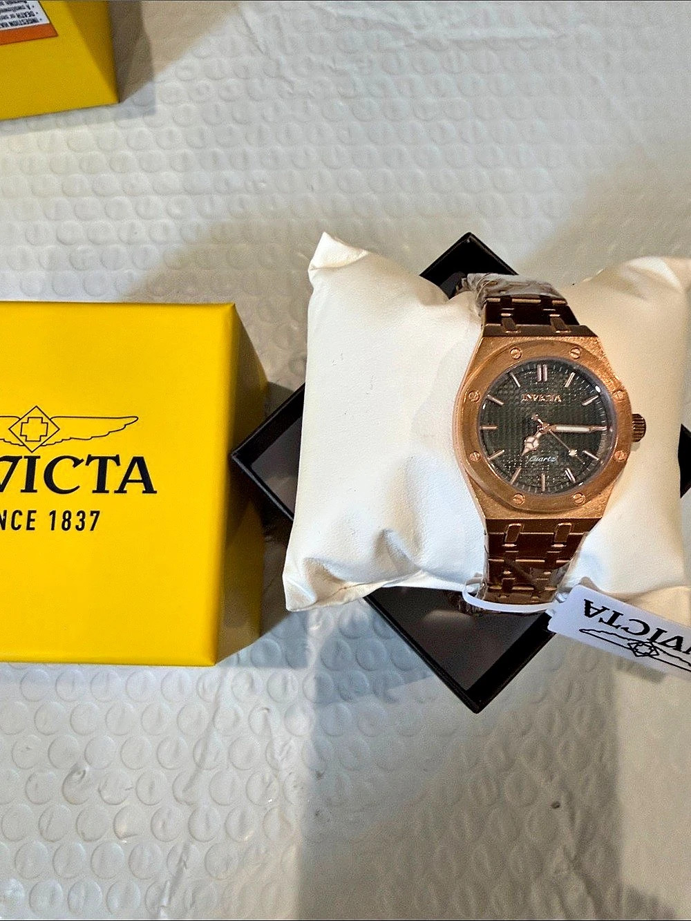 Celestial Lady
Model 69260 Ladies Watch